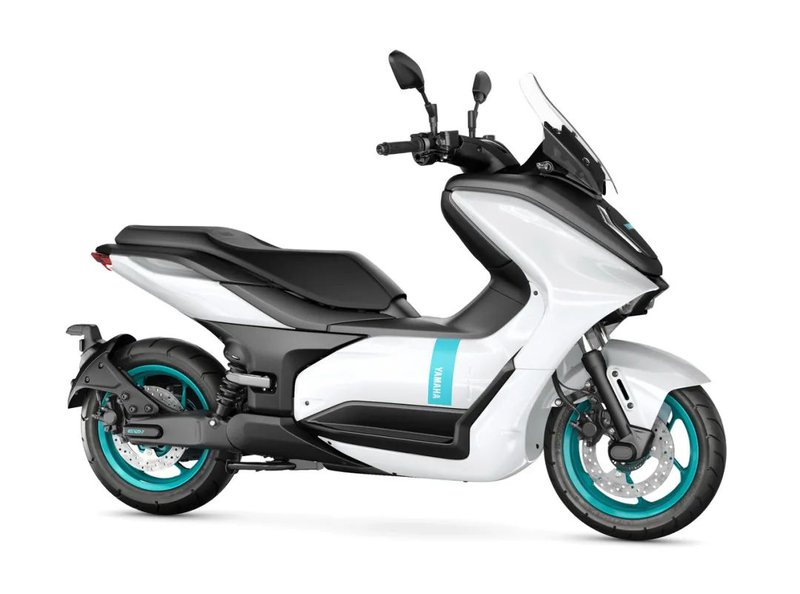 ▲拥有运动scooter的造型,整体大小与NMAX相仿。