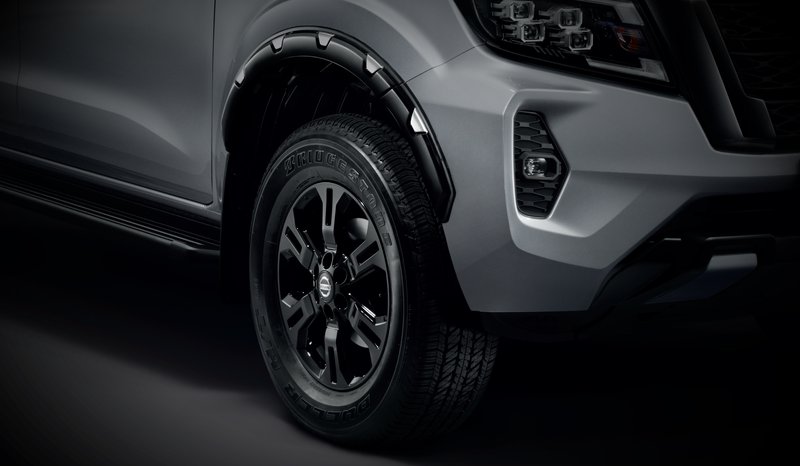 20230908_Nissan Navara Black Edition_03.jpg