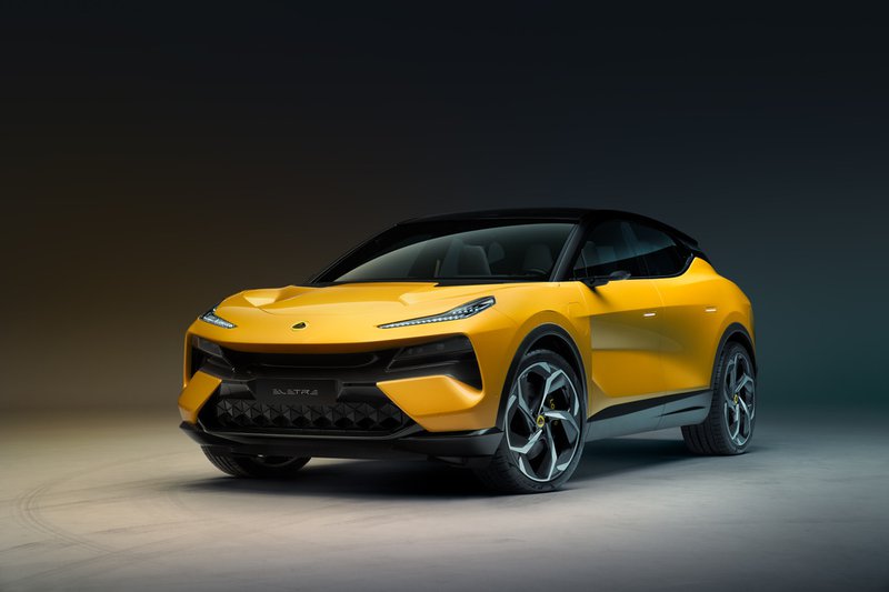▲Lotus Electre提供605-905匹马力,售价从RM578,000 起!