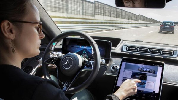 ▲Mercedes-Benz Driver Assistance系统位居第3。