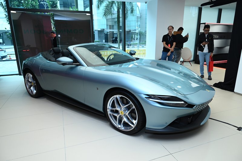 20231123_Ferrari Roma Spider_02.jpg