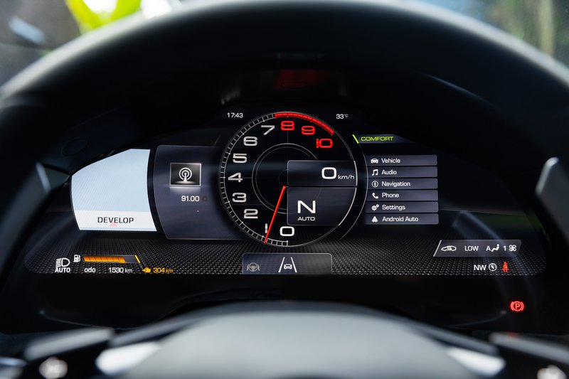 20231123_Ferrari Roma Spider_05.jpg