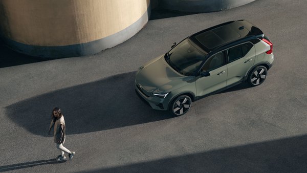 ▲Volvo 汽车早已在 2021 年时发布全球可持续发展的战略目标,即在 2025 年实现全面电气化的时间表,届时纯电动车型占比将达到 50%。