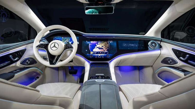 20240411_Mercedes-Benz EQS_02.jpg