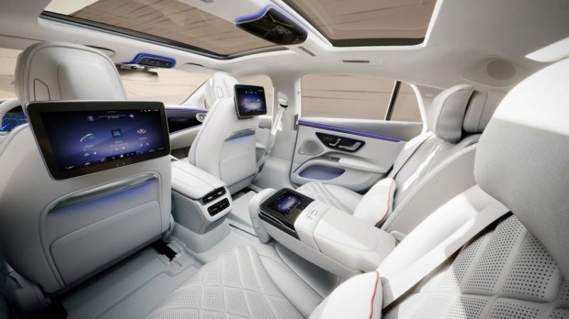 20240411_Mercedes-Benz EQS_04.jpg