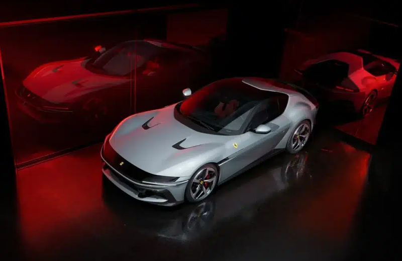 20240511 ferrari-12cilindri_01.png