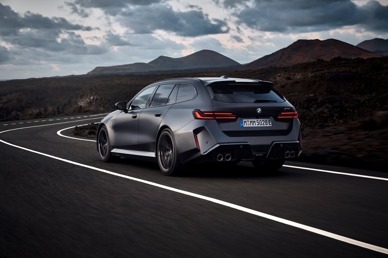 20240820 BMW M5 Touring 03.jpg