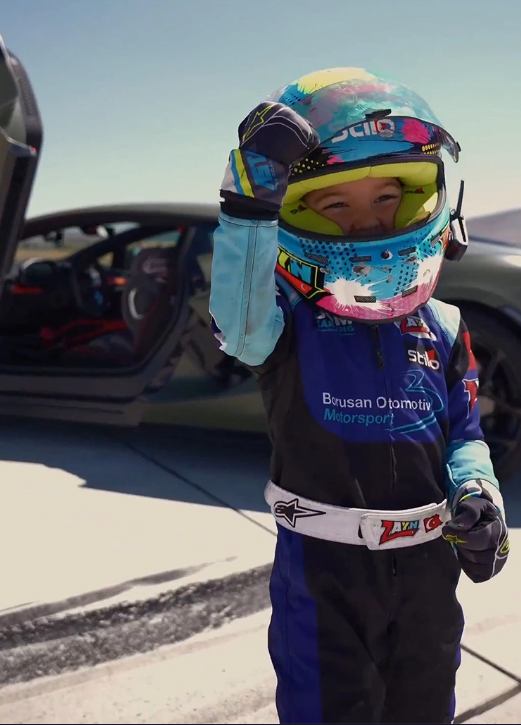 ▲Zayn Sofuoglu日常生活均与车为伍。