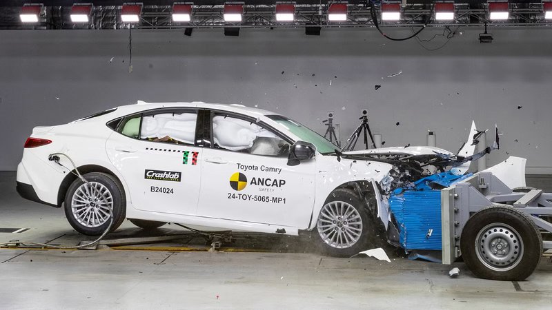 20240928 Toyota Camry ANCAP 02.jpg