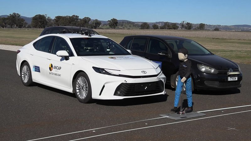 20240928 Toyota Camry ANCAP 06.jpg