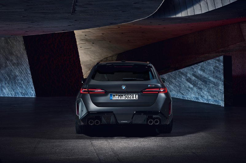 20241021-BMWTouring-5.jpg