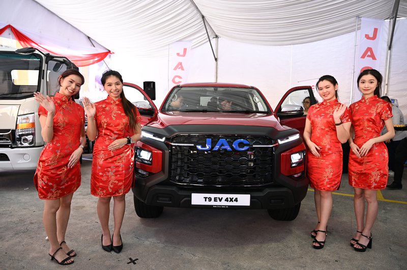 20241022 JAC Motors Brand Launch - JAC T9 BEV pickup.JPG
