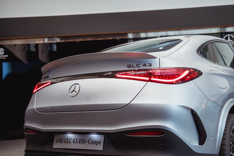 20241106_Mercedes-AMG GLC 43 4MATIC Coupe_01.jpg