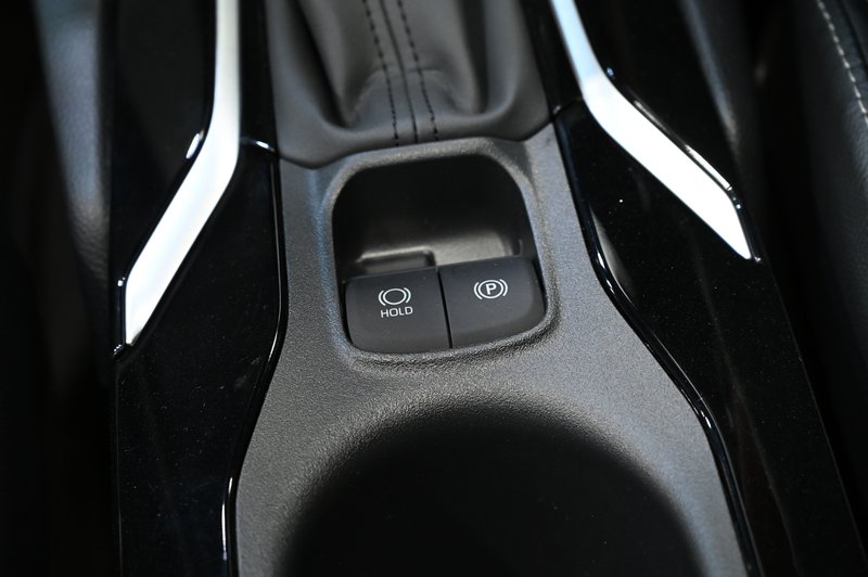 20241204_2025 Toyota Corolla Cross_FE241204tzjz47.jpg