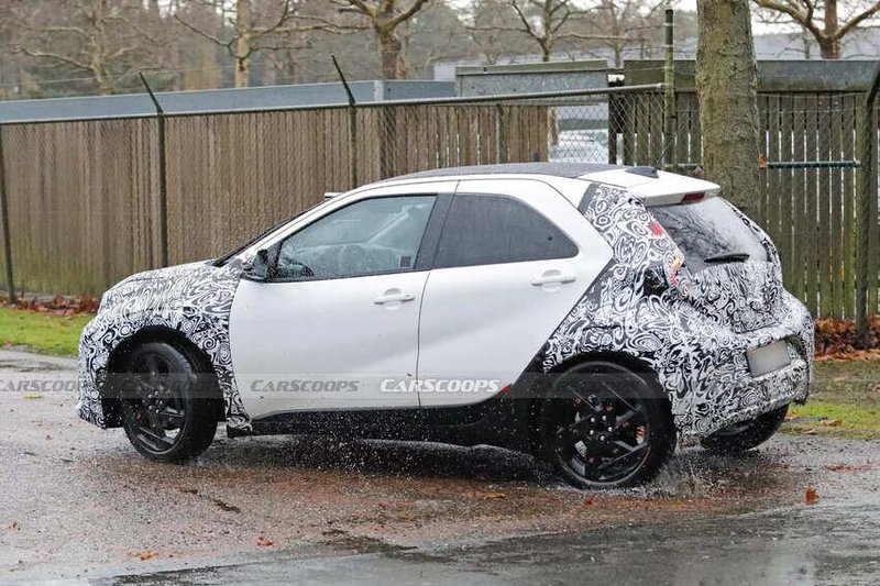 ▲改款 Toyota Aygo X 车尾变化小，更新保杆识别。