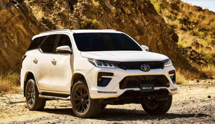 20241219_Toyota Fortuner GR_ (2).png