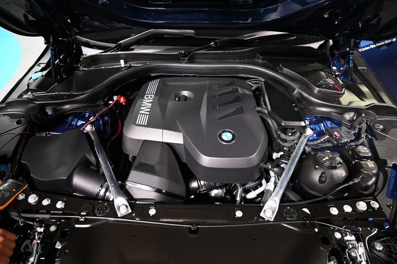 2024 BMW 5 Series 520i_FE240522tzjz48.JPG