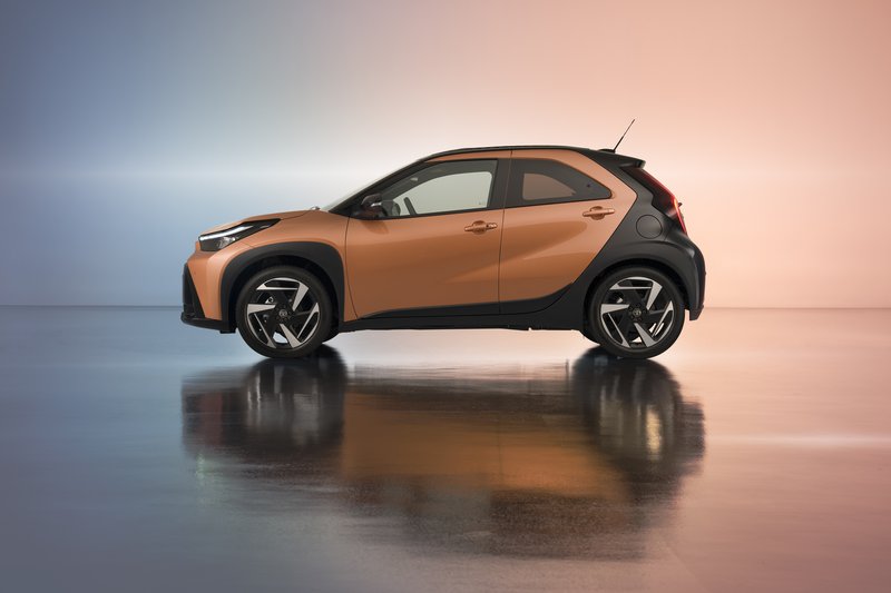 2025006_Aygo X_04.jpg