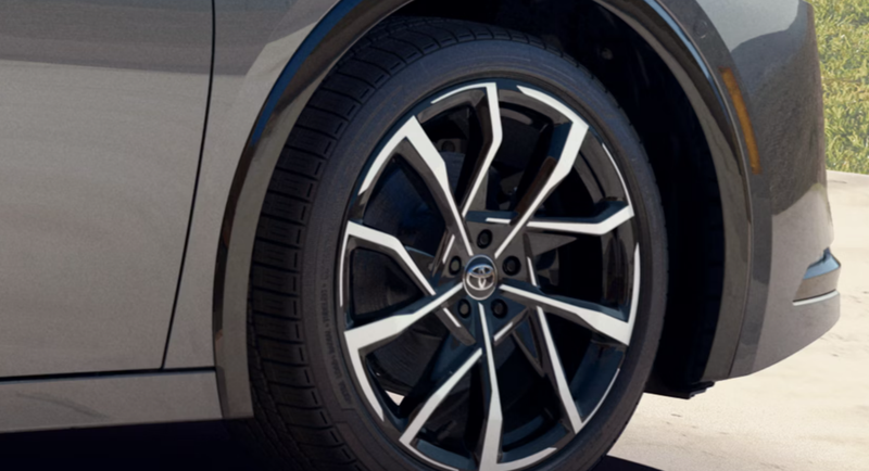 20250305_Toyota Prius PHEV 2025_ (7).png