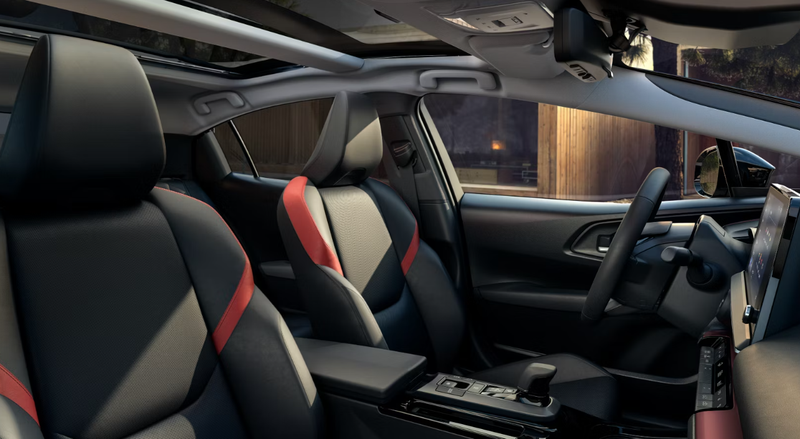 20250305_Toyota Prius PHEV 2025_ (8).png