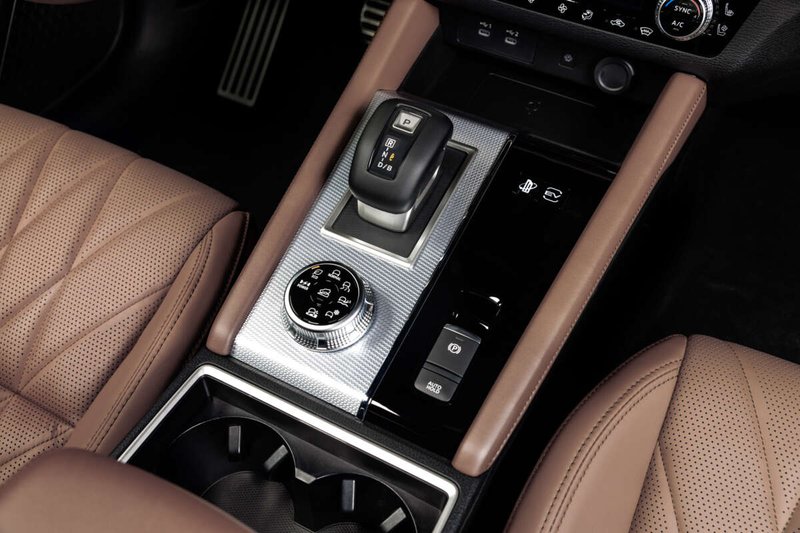 20250319_Outlander PHEV_05.jpg
