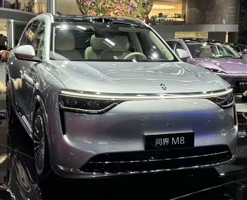 ▲问界M8(图:搜狐汽车)
