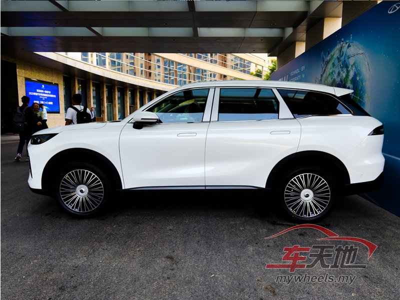 20250425_chery-TIGGO9-CSH-(1).jpg