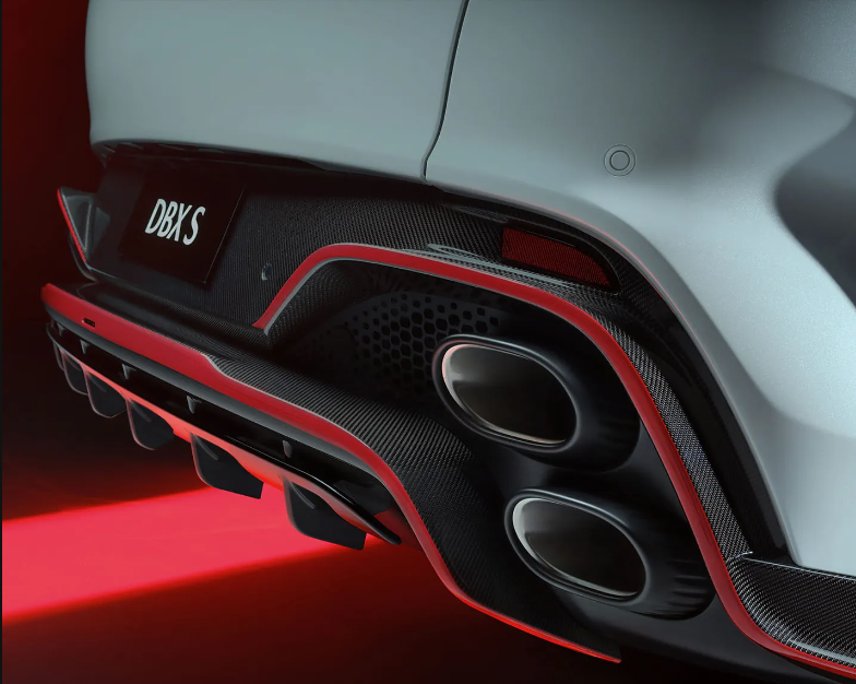 20250504_Aston Martin DBX S (2).png