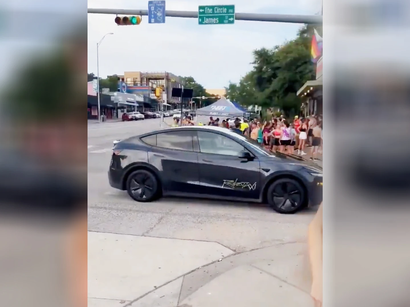 20250617 Tesla-robotaxi-05.jpg