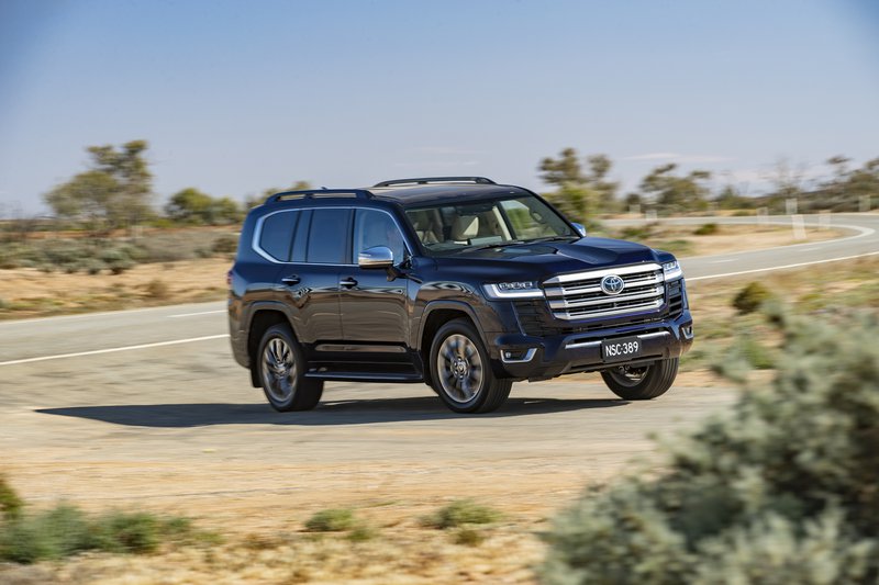 20250624-TOYOTALANDCRUISER300HYBRID-2.jpeg