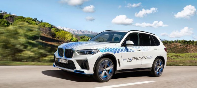 20250628-BMWIX5-1.jpg