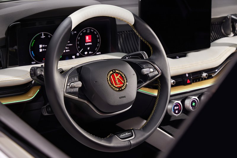 20250629_Skoda Superb Combi (11).jpg