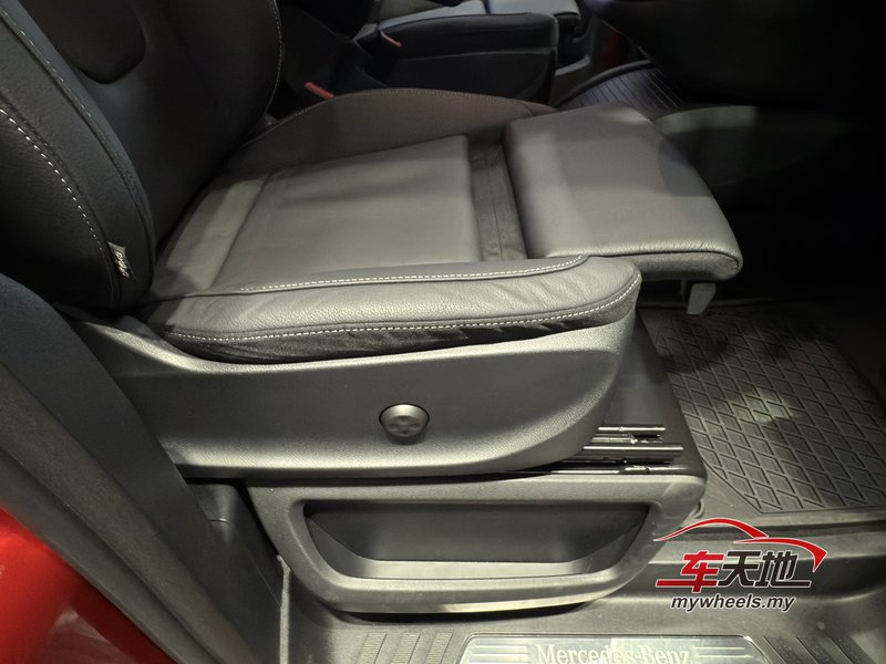 20250702 Mercedes-Benz EQV 300 _10.jpeg