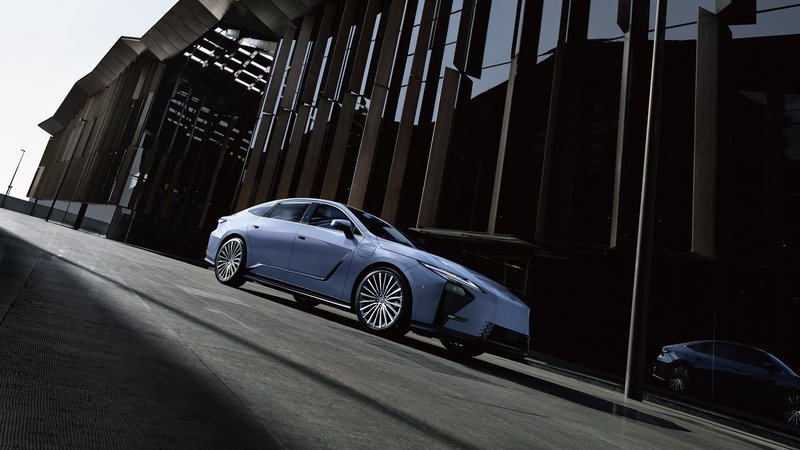 20250710_Lexus ES (2).jpg