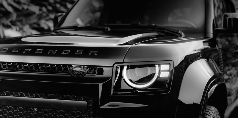 20250711 Land Rover Defender OCTA Black _10.jpg