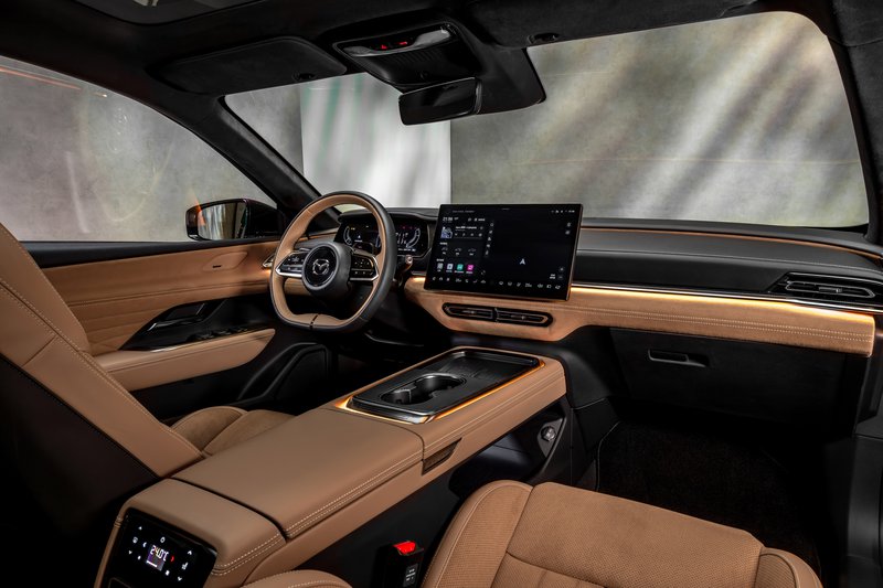 20250716-Mazda-6e-Europe-reveal-3.jpg