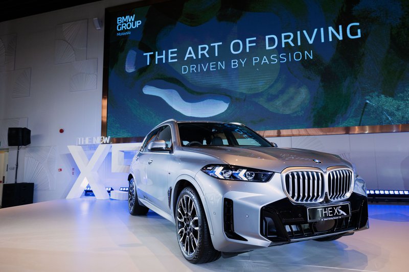20250721  New BMW iX xDrive60 M Sport Pro_05.jpg