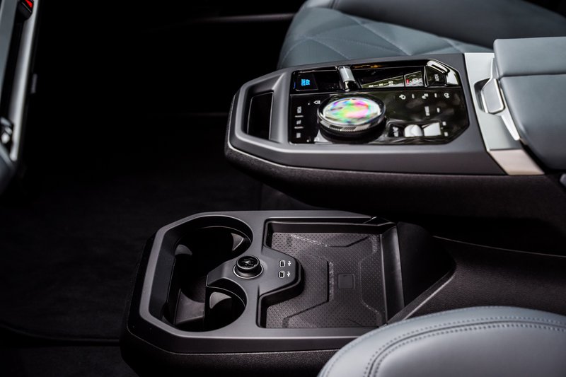 ▲新款BMW iX xDrive60 M Sport Pro