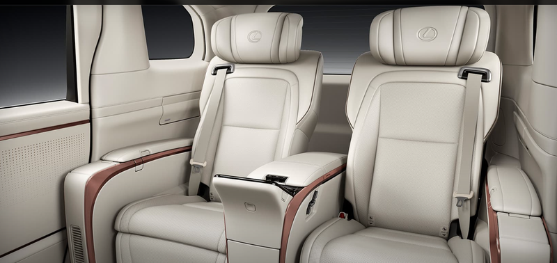 20250725_Lexus LM_05.png