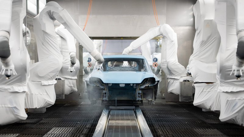 20250730 Porsche Macan_05.jpeg