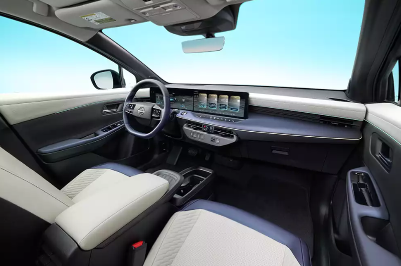 ▲新一代 Nissan Elgrand 预计将采用与大改款 Leaf 相似的车室设计风格。
