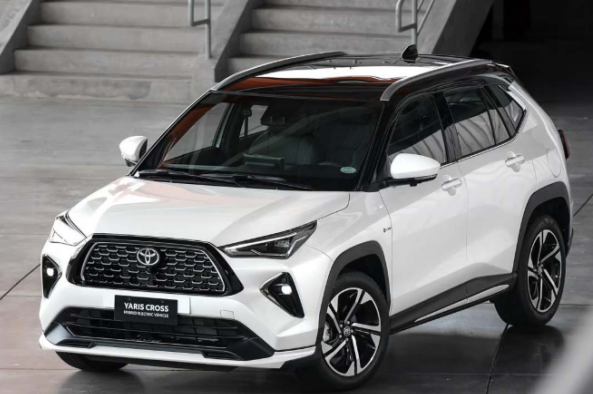 20250810-TOYOTAYARISCROSS- (4).png