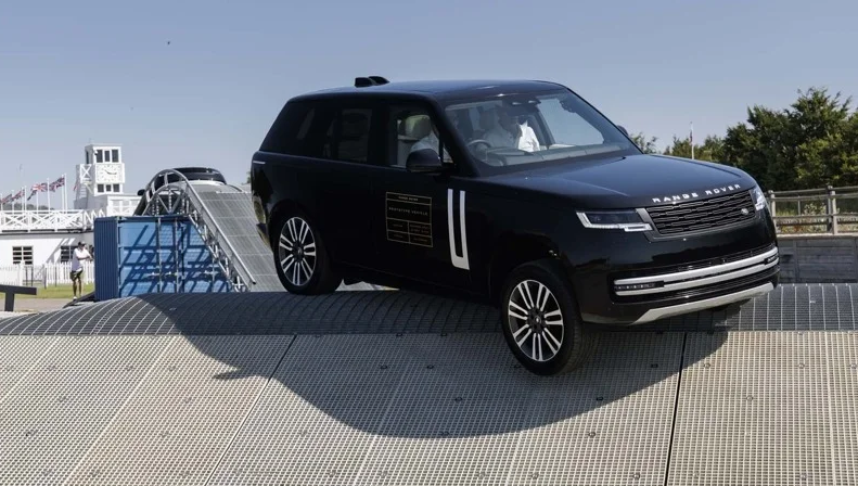 20250816_Range Rover_ (3).png