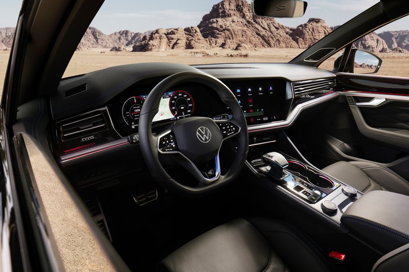 20250818 Volkswagen Touareg 03.jpg
