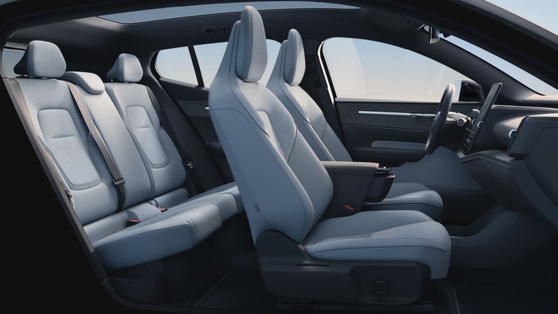 20250824-VOLVO- (8).jpg