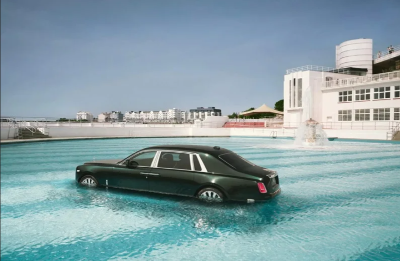 20250910_Rolls-Royce Phantom (2).png