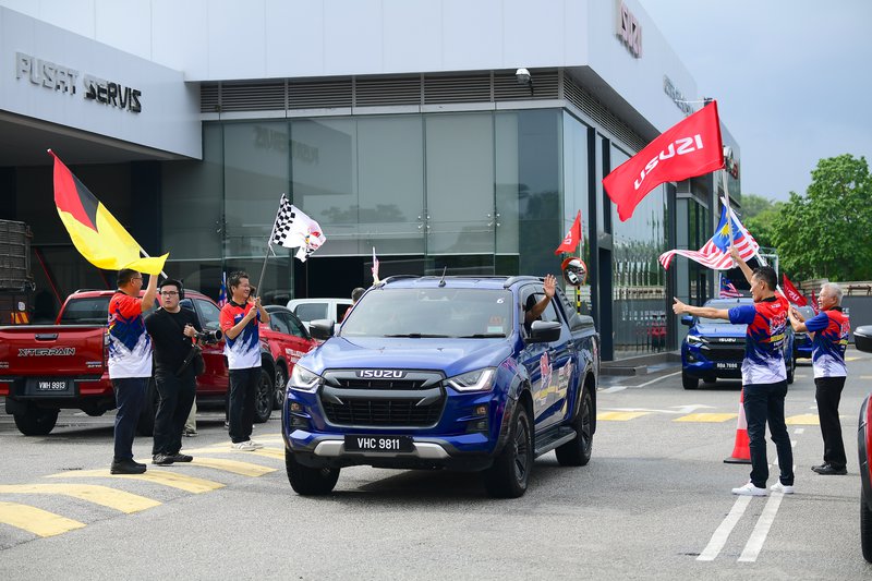 20250919 Isuzu_01.JPG