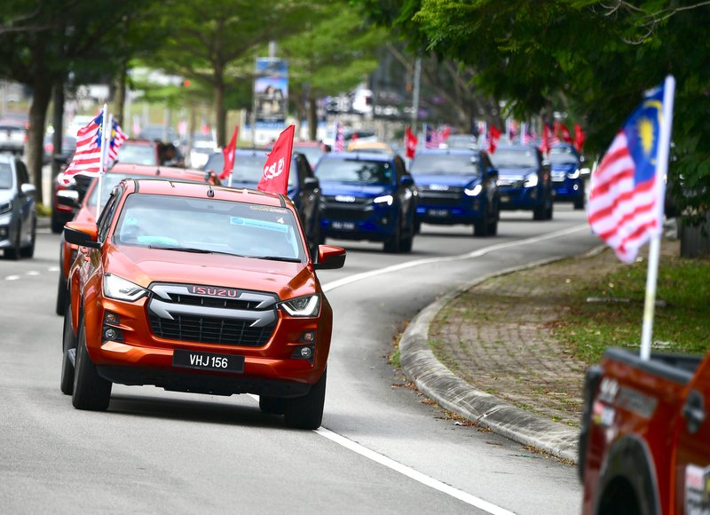 20250919 Isuzu_05.JPG