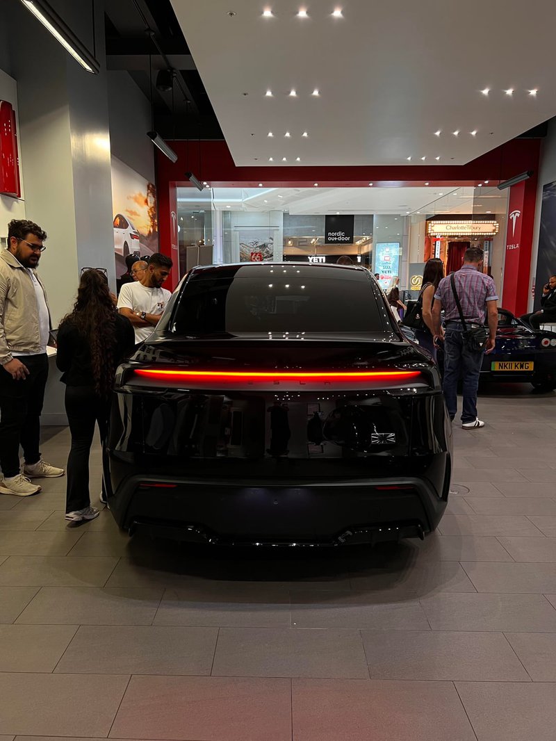 ▲大改款第二代MG HS。Model Y Performance 静止加速仅需约 3.5 秒，就能突破时速 100 公里。（图：Reddit）