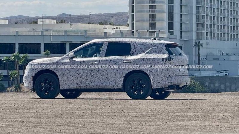 ▲新一代 X-Trail 换上全新设计，车侧线条更显动感。 图：Carbuzz